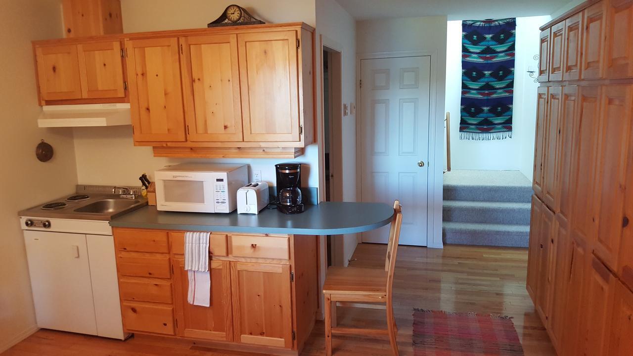 Bed and Breakfast Wettstone Guest Ranch Bridge Lake Exteriér fotografie
