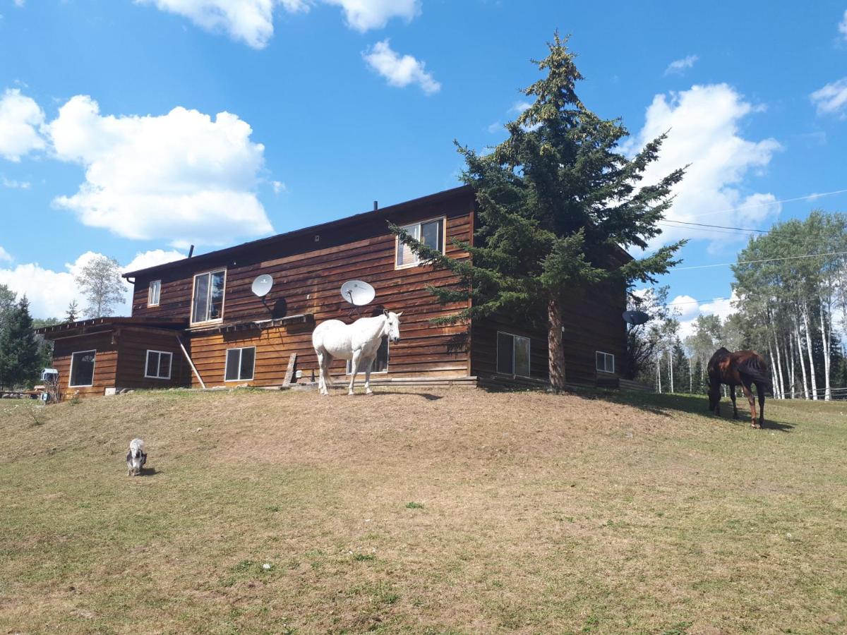 Bed and Breakfast Wettstone Guest Ranch Bridge Lake Exteriér fotografie